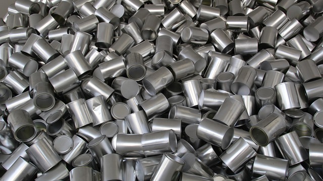 bunch of aluminum cans